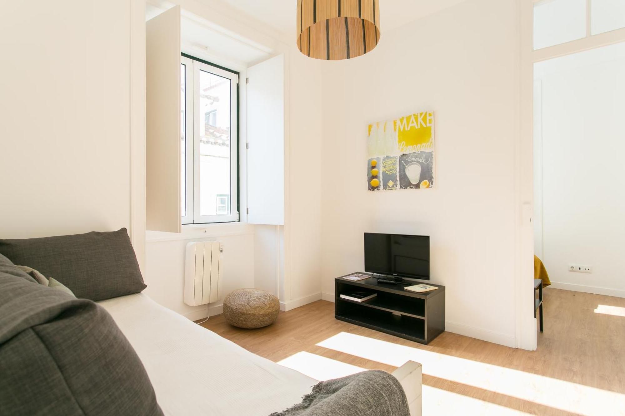 Apartamento- 1º Piso